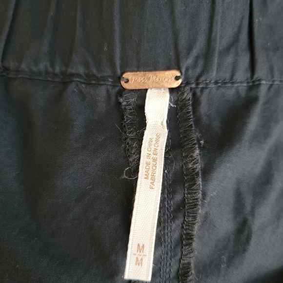 Free People Sz M Show Me Some Shoulder Tunic Top Off Shoulder Black OB481320 - Picture 3 of 5